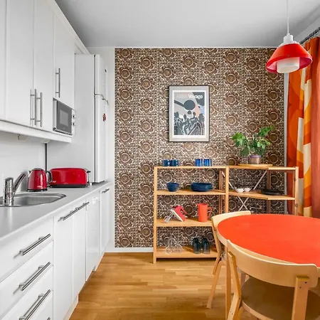 Wehost Spacious Traveller's Hq Above Metro @vilhonvuorenkuja 16 Apartment Helsinki