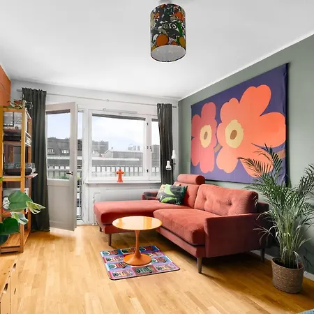 Apartment Wehost Spacious Traveller's Hq Above Metro @vilhonvuorenkuja 16 Helsinki